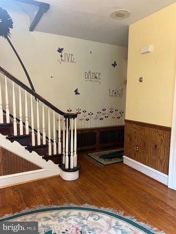 25 & 0 BROAD ST, Ashland, PA 17921