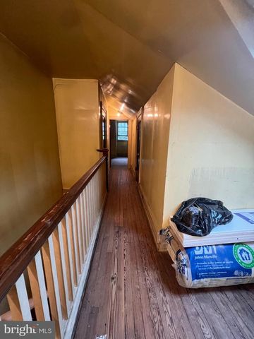 25 & 0 BROAD ST, Ashland, PA 17921