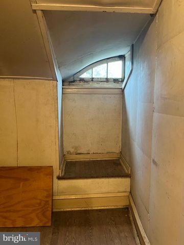 25 & 0 BROAD ST, Ashland, PA 17921