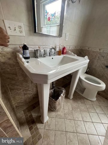 25 & 0 BROAD ST, Ashland, PA 17921
