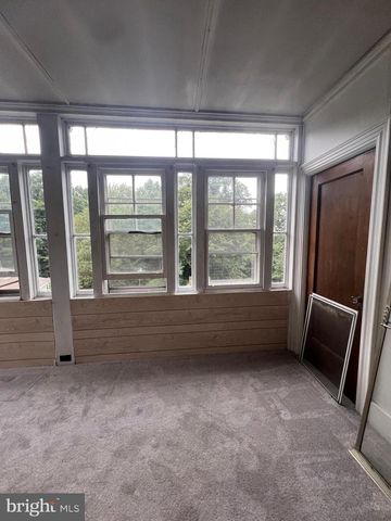 25 & 0 BROAD ST, Ashland, PA 17921