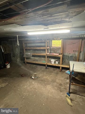 25 & 0 BROAD ST, Ashland, PA 17921