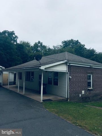 25 & 0 BROAD ST, Ashland, PA 17921