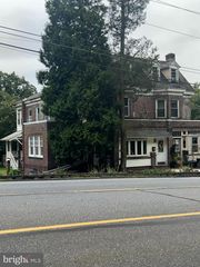 25 & 0 BROAD ST, Ashland, PA 17921