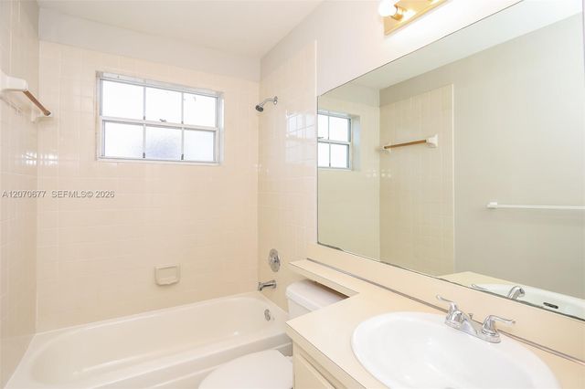 3410 NW 203rd Street, Miami Gardens, FL 33056