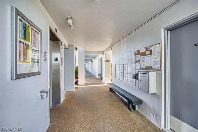 1740 Pine Valley DR 213, Fort Myers, FL 33907