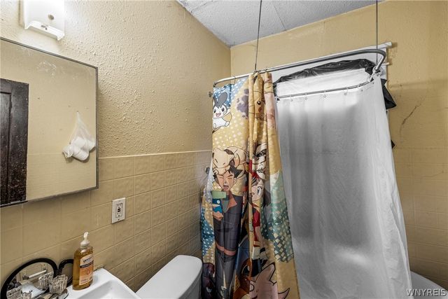 109 Clarence Avenue, Buffalo, NY 14215