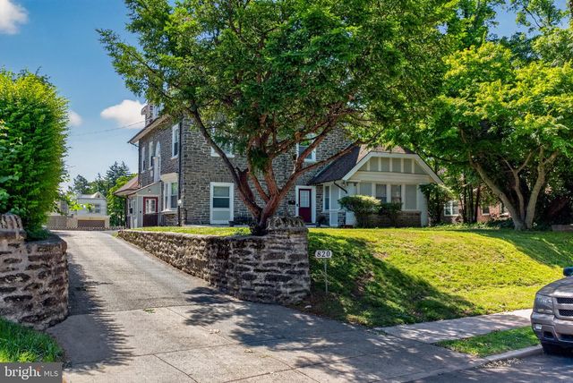 820 E VERNON RD, Philadelphia, PA 19119