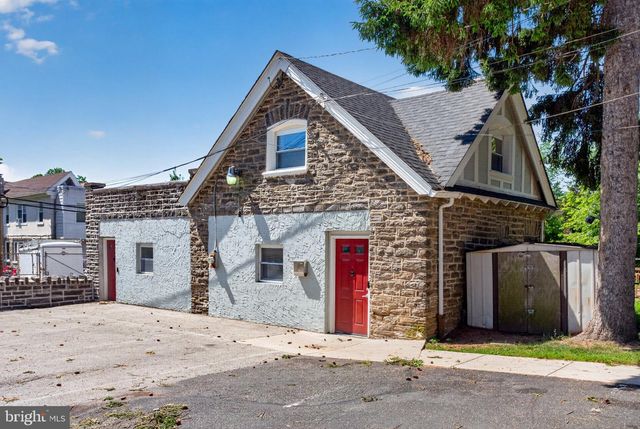 820 E VERNON RD, Philadelphia, PA 19119