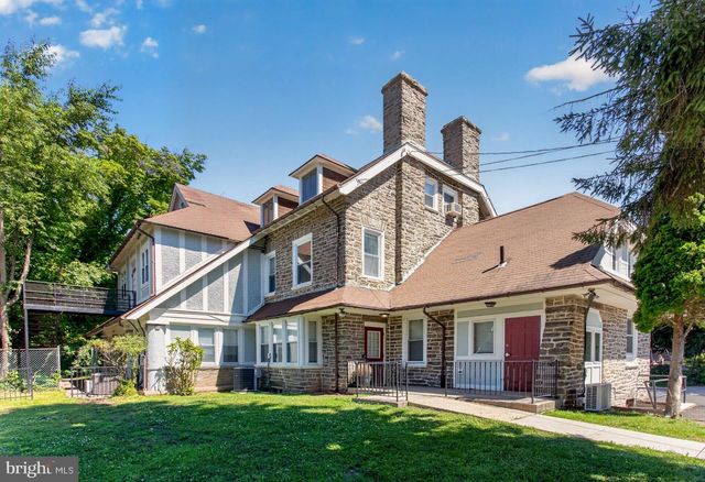 820 E VERNON RD, Philadelphia, PA 19119