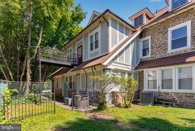 820 E VERNON RD, Philadelphia, PA 19119
