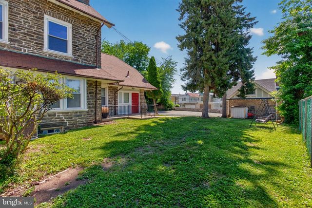 820 E VERNON RD, Philadelphia, PA 19119