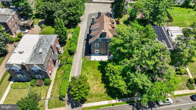 820 E VERNON RD, Philadelphia, PA 19119