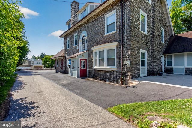 820 E VERNON RD, Philadelphia, PA 19119