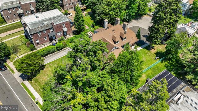 820 E VERNON RD, Philadelphia, PA 19119