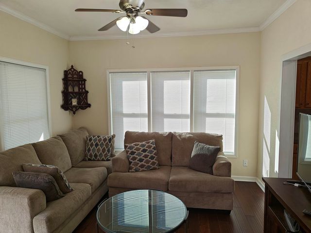 1329 S Greenwood Ave, Wichita, KS 67211