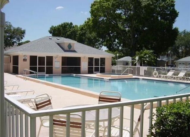 4210 CADDIE DRIVE E 201, Bradenton, FL 34203