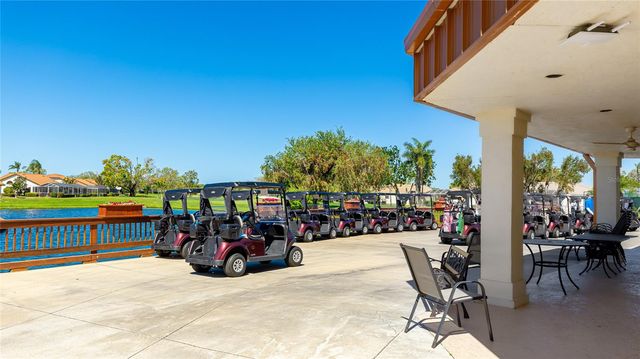 4210 CADDIE DRIVE E 201, Bradenton, FL 34203