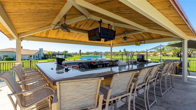 4210 CADDIE DRIVE E 201, Bradenton, FL 34203