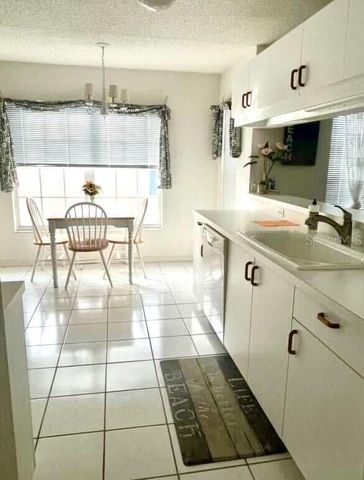 4210 CADDIE DRIVE E 201, Bradenton, FL 34203