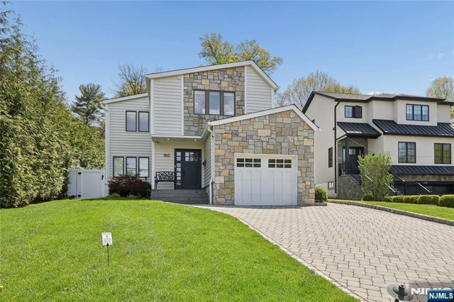 160 Magnolia Avenue, Tenafly, NJ 07670