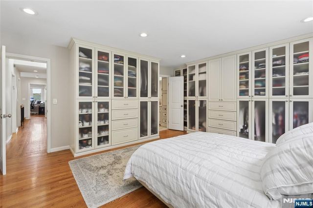 160 Magnolia Avenue, Tenafly, NJ 07670