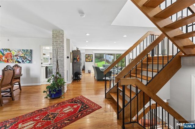 160 Magnolia Avenue, Tenafly, NJ 07670