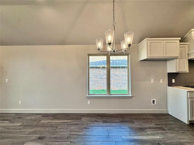 9340 NW 143rd Street, Yukon, OK 73099