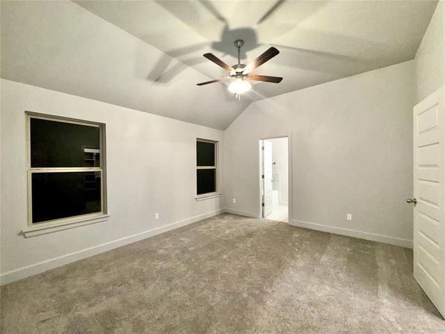 9340 NW 143rd Street, Yukon, OK 73099