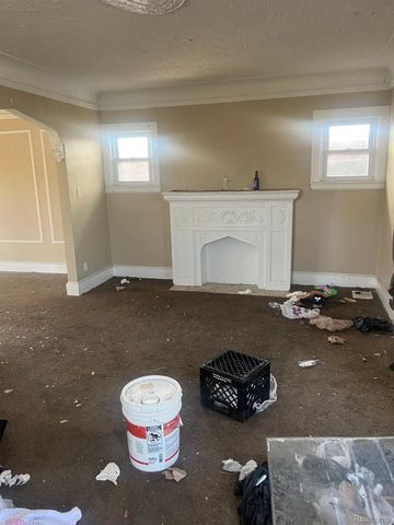 8833 MANOR Street, Detroit, MI 48204