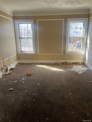 8833 MANOR Street, Detroit, MI 48204