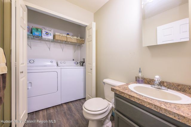 311 Middle Road, Hudson, NY 12534