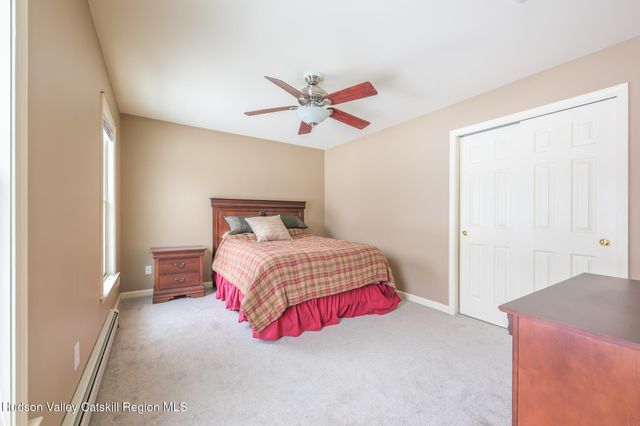 311 Middle Road, Hudson, NY 12534