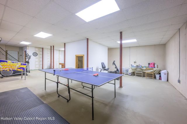 311 Middle Road, Hudson, NY 12534