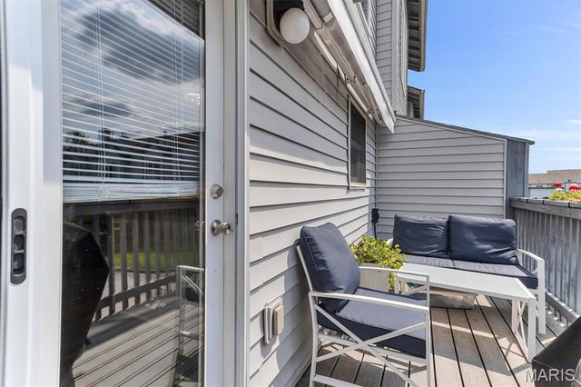 4006 Sherman Park Drive, St Charles, MO 63303