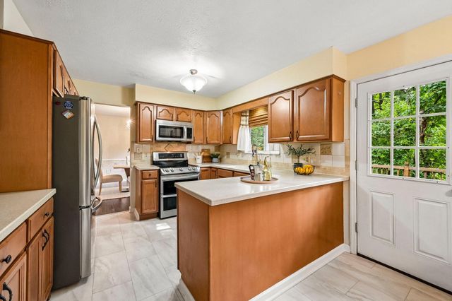 402 Worman Drive, Columbus, OH 43230