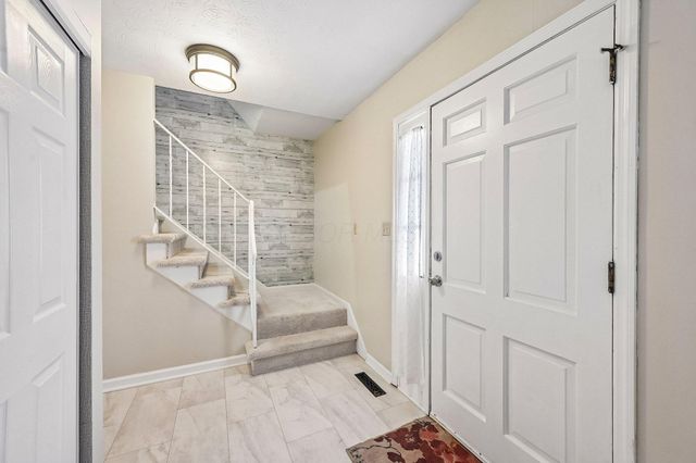 402 Worman Drive, Columbus, OH 43230