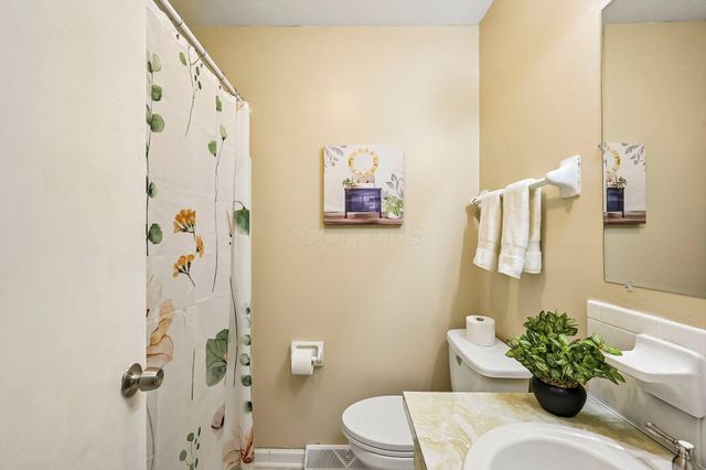 402 Worman Drive, Columbus, OH 43230