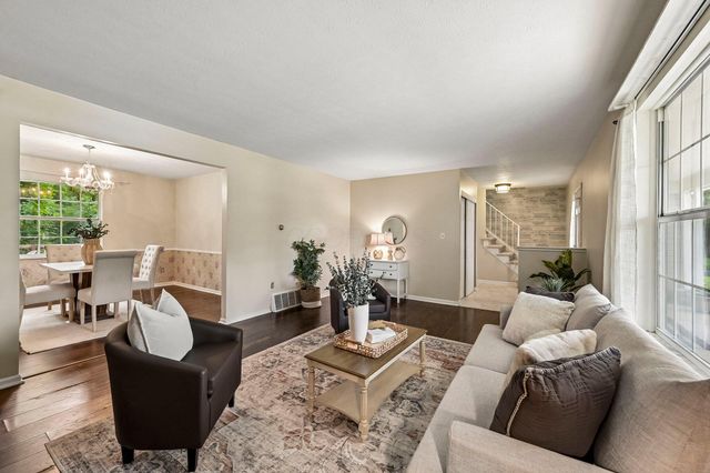 402 Worman Drive, Columbus, OH 43230