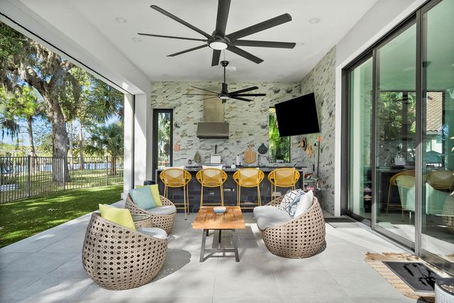178 SE Via Lago Garda, Port St. Lucie, FL 34952