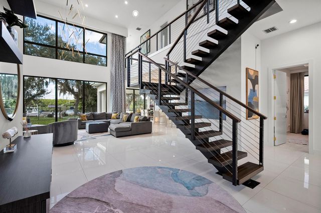 178 SE Via Lago Garda, Port St. Lucie, FL 34952