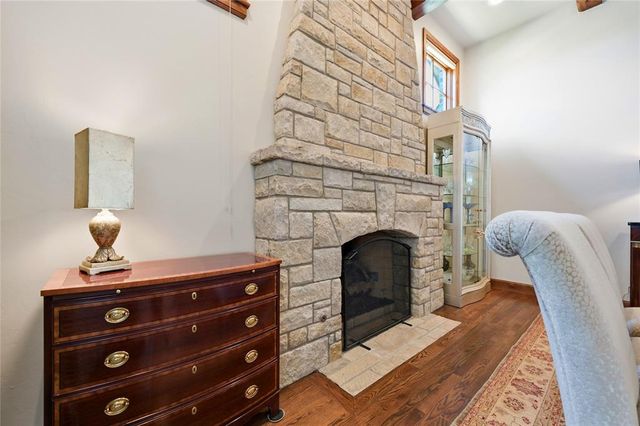 1902 Elmhurst Avenue, Nichols Hills, OK 73120