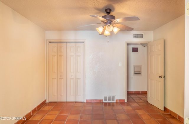 1934 Amis Avenue, Las Cruces, NM 88005