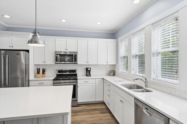 204 Mary Lane, Michigan City, IN 46360