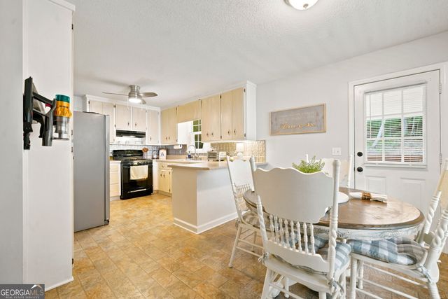 118 Hawkins Farm Lane, Ball Ground, GA 30107