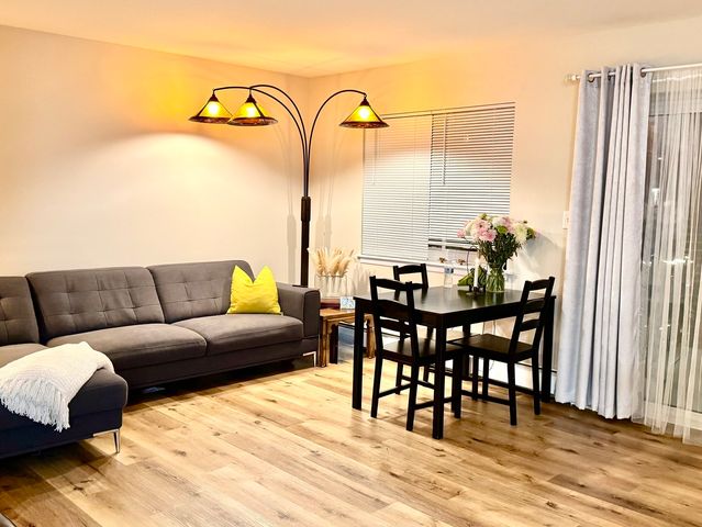 535 S Cleveland Avenue 101, Arlington Heights, IL 60005