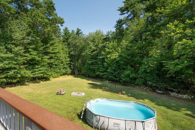 15 Hillside Lane, Bridgewater, MA 02324