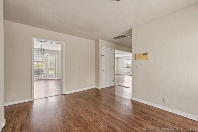 7547 S Urbana Avenue, Tulsa, OK 74136