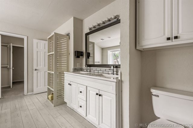 7547 S Urbana Avenue, Tulsa, OK 74136