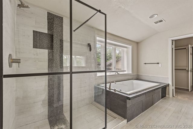 7547 S Urbana Avenue, Tulsa, OK 74136